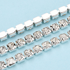 Brass Rhinestone Strass Chains, Rhinestone Cup Chains, with Spool, Silver Color Plated, Crystal, 5mm, about 10yards/roll