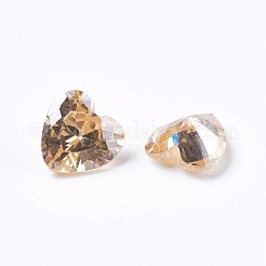 Cubic Zirconia Pointed Back Cabochons&nbsp;ZIRC-WH0001-C02