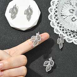 SHEGRACE Brass Micro Pave Clear Cubic Zirconi Twister Clasps&nbsp;XGRQ6B476-885P
