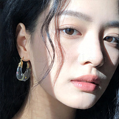 Resin and Brass Hoop Earrings for Women&nbsp;FS-WGF4F65-01