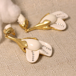Flower Brass Resin Dangle Stud Earrings&nbsp;FS-WG53D4D-01