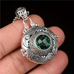 Alloy & Glass Hollow Flat Round Cage Pendant Necklaces for Diffuser Ball&nbsp;FS-WGCD084-01