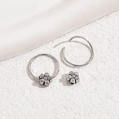 Classic Brass Flower Hoop Earrings&nbsp;MM0434