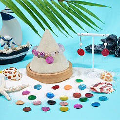 Natural Akoya Shell Dyed Disc Charms&nbsp;SHEL-WH0005-05D