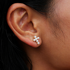 Elegant Cross Brass Stud Earrings&nbsp;XC2050