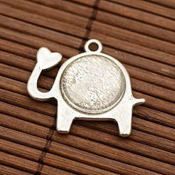 Zinc Alloy Pendant Cabochon Settings&nbsp;DIY-X0233-AS-LF