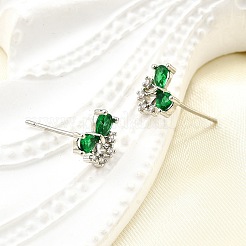 真鍮製マイクロパヴェキュービックジルコニアスタッドピアス  蝶結び  プラチナ  7.5x9.5mm&nbsp;EJEW-M103-09P