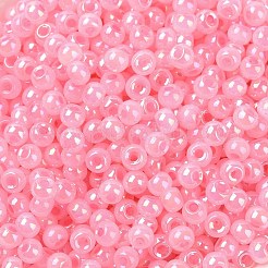 不透明色のレインボーメッキラウンドガラスシードビーズ6/0個  パールピンク  4x3mm  穴：1.2mm  約7200個/ポンド&nbsp;SEED-T006-04D-07