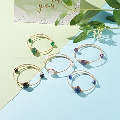 天然宝石の丸いビーズのバングル  女性のための調節可能な銅線トルクバングル  ゴールドカラー  内径：2インチ（5.2cm）&nbsp;BJEW-JB07816