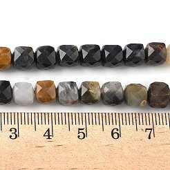 天然石ペトリファイドウッドビーズ連売り  多面カット  キューブ  6.5~7.5x6.5~7.5x6.5~7.5mm  穴：0.9~1mm  約60~61個/連  15.74~16.53''（40~42センチメートル）&nbsp;G-H078-C51-6mm