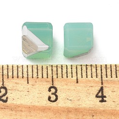 K9ガラス模造オーストリアクリスタルビーズ  穴がない  正方形  ミディアムアクアマリン  6x6x6mm&nbsp;GLAA-P069-01B-390