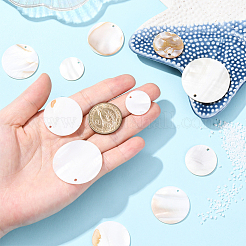32Pcs 4 Styles Flat Round/Disc Natural Freshwater Shell Pendants&nbsp;SHEL-SC0001-97