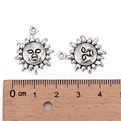 合金のチベット風チャーム  太陽  鉛フリーとニッケルフリー及びカドミウムフリー  アンティークシルバー  23x19x3mm  穴：2mm  約700個/キログラム&nbsp;TIBEP-LF9244YKG-AS-FF