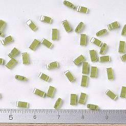 MIYUKIハーフティラビーズ  日本製シードビーズ  2の穴  （htl439)不透明なシャルトルーズの光沢  5x2.3x1.9mm  穴：0.8mm  約12500個/500g&nbsp;SEED-MY05-HTL439
