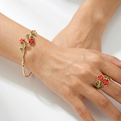 椿の花をモチーフにした真鍮製エナメルカフブレスレット＆リングセット（女性用）  クリムゾン  60mm  リング：20内径&nbsp;WGC9600-01