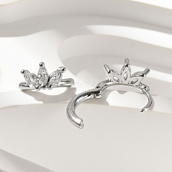 真鍮クリアキュービックジルコニアフープピアス  葉  プラチナ  13.5x13.5x5.5mm&nbsp;EJEW-Q014-27P