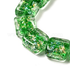 手作りの二色性箔ガラスビーズ連売り  正方形  芝生の緑  12~12.5x12~12.5x6.5~8mm  穴：1.6mm  約33個/連  16.02''（40.7センチメートル）&nbsp;DICH-U001-07E