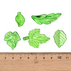 透明なアクリルパーツ  葉のチャーム  ライム  10.5~41x5~26x2~5mm  穴：1.2~2mm  約1068個/500g&nbsp;AC-CBAE38D-01A