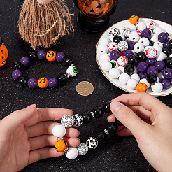 ハロウィンテーマプリントの天然木製ビーズ210個、8スタイル  血まみれの手/血/カボチャの模様の丸い  ミックスカラー  14.5~16.5x15~16mm  穴：4mm&nbsp;WOOD-SP0001-07