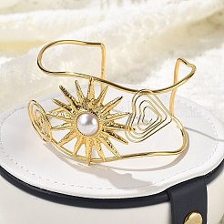 女性用304ステンレススチールカフバングル  太陽  プラスチック模造パールと  18KGP本金メッキ  内径：2-5/8インチ（6.7cm）&nbsp;BJEW-Z091-07G