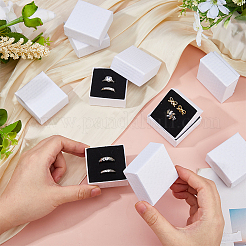 厚紙ジュエリー包装箱  内部のスポンジ  リング用  ネックレス  イヤリング  ブレスレット  ひし形の正方形  ホワイト  5.45x5.2x2.9cm&nbsp;CON-WH0085-172A