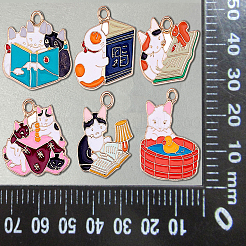 30本6スタイルアロイエナメルペンダント  猫  ライトゴールド  ミックスカラー  19~28x21~26x1.4~1.8mm  穴：2.5mm  5個/スタイル&nbsp;ENAM-CJ0001-99