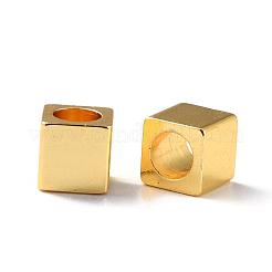 真鍮製スペーサービーズ  キューブ  18KGP本金メッキ  5x5x5mm  穴：3.3mm&nbsp;KK-WH0034-23G-02