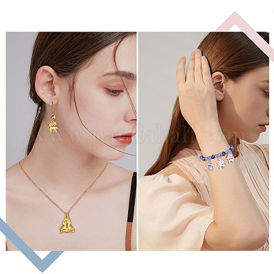レア ペンダントトップ さそり座モチーフ メタル FENDI チャーム レア ペンダントトップ さそり座モチーフ メタル FENDI チャーム