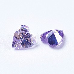 キュービックジルコニア尖底カボション  ハート  多面カット  インディゴ  5x5x3mm&nbsp;ZIRC-WH0001-C07