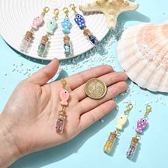 手作りの磁器とガラスのボトルペンダント装飾7個  魚  天然宝石と合金のロブスタークロウ留め金付き  57mm&nbsp;HJEW-FS00111