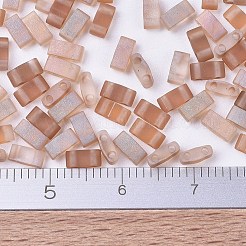 MIYUKIハーフティラビーズ  日本製シードビーズ  2の穴  (htl4578) クリスタルセルシアンマット  5x2.3x1.9mm  穴：0.8mm  約12500個/500g&nbsp;SEED-MY05-HTL4578