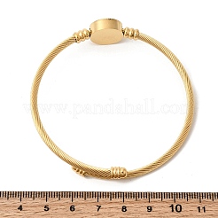 女性用ツイスト304ステンレススチールカフバングル  聖人ベネディクトとフラットラウンド  18KGP本金メッキ  内径：2.36インチ（6cm）&nbsp;BJEW-P387-01G