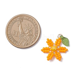 ガラスシードビーズの花のペンダント  アクリルリーフビーズと304ステンレススチールの丸カン付き  オレンジ  21.5x17.5x5mm  穴：3mm&nbsp;PALLOY-TA00345-02