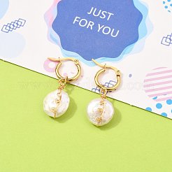 304ステンレススチールフープピアス  ワイヤーラップされた天然養殖淡水真珠ビーズ付き  フラットラウンド  ゴールドカラー  ホワイト  40mm  ピン：0.7x1mm&nbsp;EJEW-JE04328