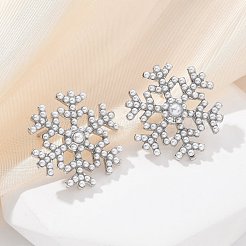 スノーフレーク真鍮＆ABS模造真珠スタッドピアス  ラックめっき  長持ちメッキ  鉛フリー＆カドミウムフリー  プラチナ  24x22.5mm&nbsp;EJEW-M077-03P