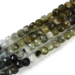 ナチュラルグリーントルマリンビーズ連売り  多面カット  キューブ  4x4x4mm  穴：0.8mm  約100個/連  15.55''（39.5センチメートル）&nbsp;G-P553-E04-03