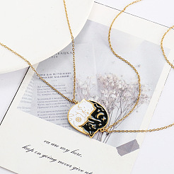 2Pcs Yin-yang Black and White Cat Shaped 201 Stainless Steel Enamel Pendant Necklaces for Couple&nbsp;FS-WG6093D-01