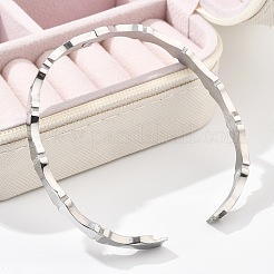 女性用竹ジョイント 304 ステンレススチール バングル  ステンレス鋼色  内径：2x2-3/8インチ（4.95x6cm）&nbsp;BJEW-Z092-01P