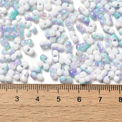 ツートンカラーのベーキングペイントガラスシードビーズ  丸い穴  ピーナッツ  ライラック  6~6.5x3~3.5x3~3.5mm  穴：1~1.2mm  約4500個/ポンド&nbsp;SEED-F005-01A-09