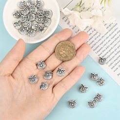 チベットスタイルの合金ビーズ30個。  カドミウムフリー＆鉛フリー  フクロウ  アンティークシルバー  11x11x7mm  穴：1.5mm  30個/セット&nbsp;TIBEP-YW0002-10