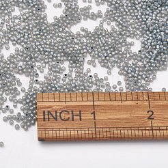 TOHO日本のシードビーズ  ラウンド  11/0  （シルバーの裏地付きブラックダイヤモンドオパール2115)個  2x1.5mm  穴：0.5mm  約42000個/ポンド&nbsp;SEED-F002-2mm-2115