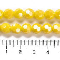 電気メッキオペークガラスビーズ連売り  ファセット（32ファセット）  パール光沢メッキ  ラウンド  きいろ  8mm  穴：1mm  約66~69個/連  19.29~19.57インチ（49~49.7cm）&nbsp;X-EGLA-A035-P8mm-A04