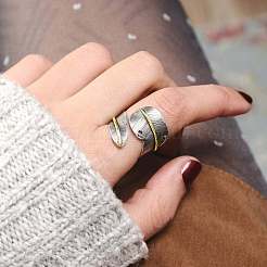 Feather Zinc Alloy Cuff Rings&nbsp;FS-WGF6BB1-01