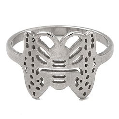 変色しない201ステンレススチールの指輪  女性用中空蝶ワイドバンドリング  ステンレス鋼色  内径：17mm  蝶：12x13mm&nbsp;RJEW-G278-07P