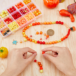 秋をテーマにしたDIYジュエリー作りキット  ポリマークレイディスクとアクリルビーズを含む  合金エナメルチャーム  カボチャと花と猫とカエデの葉とトウモロコシとニンジン  ミックスカラー  5~24x5~19x1.5~10mm  穴：0.9~2mm  1202個/箱&nbsp;DIY-FH0005-57