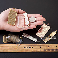 DIY長方形ペンダント作成キット  合金ペンダントカボションカットを含む  クリアガラスカボション  アンティークブロンズ & アンティークシルバー & ガンメタル & プラチナ & ローズゴールド & ライトゴールド  セッティング：60.5~61x12~28.5x2~3ミリ  穴：3.5~4x5.5~6.5mm  24個/セット&nbsp;DIY-TA0008-91