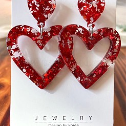 バレンタインデーのアクリルダングルスタッドピアス  中空の心  暗赤色  50x35mm&nbsp;FS-WG4CC11-01