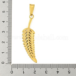 イオンプレーティング（IP）304ステンレスペンダント  リーフチャーム  ゴールドカラー  47x12x2mm  穴：10x5mm&nbsp;STAS-R231-03G