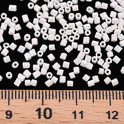 Glass Bugle Beads&nbsp;SEED-S032-18A-401