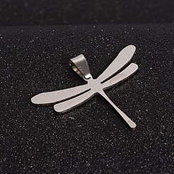変色しにくいボーイズジュエリーオリジナルカラー201ステンレススチールトンボペンダント  ステンレス鋼色  32x45x1.5mm  穴：4x9mm&nbsp;STAS-I032-210